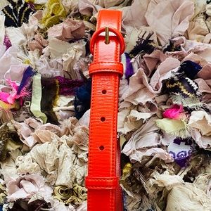 VINTAGE 🤙🏽 Oscar de la Renta Leather Belt